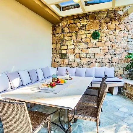 Urania Sani Villas Villa